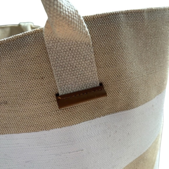 NWOT Striped Tan and White Tote Bag - Picture 5 of 8